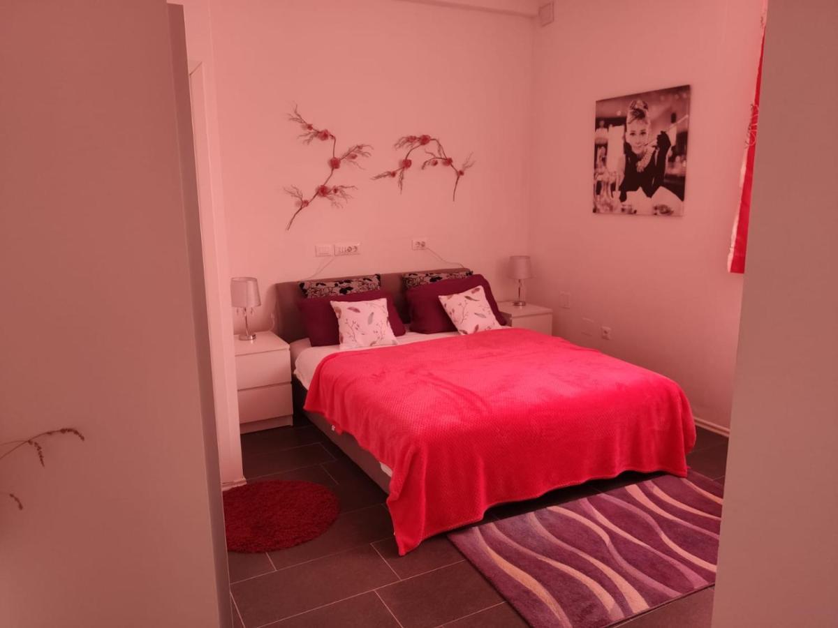 App Margareta Apartment Умаг Екстериор снимка